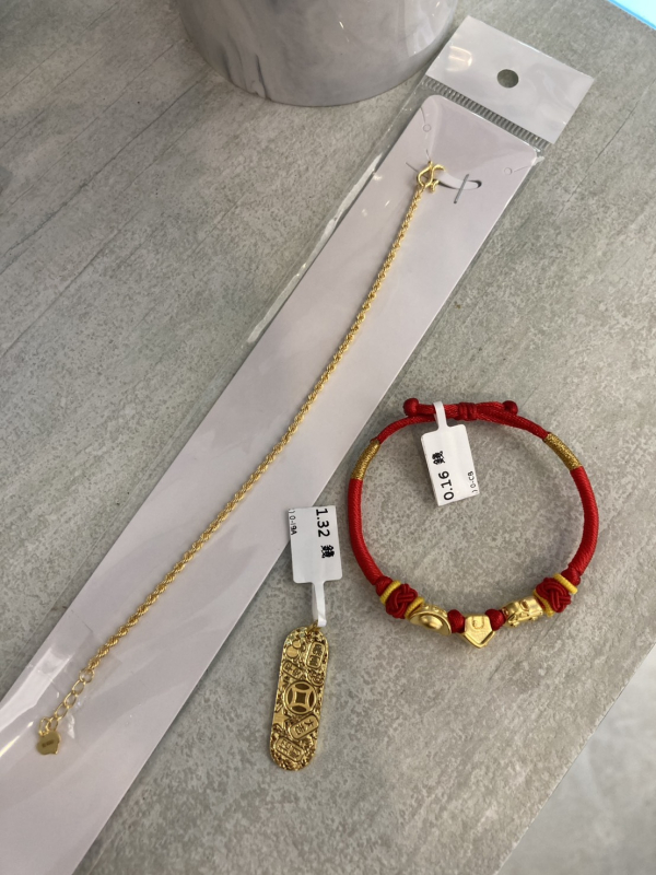 黃金飾品１